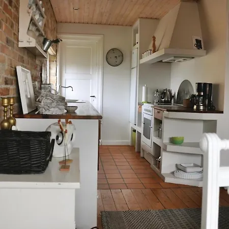 בית נופש 2 Bedroom In *