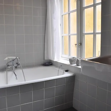 2 Bedroom In